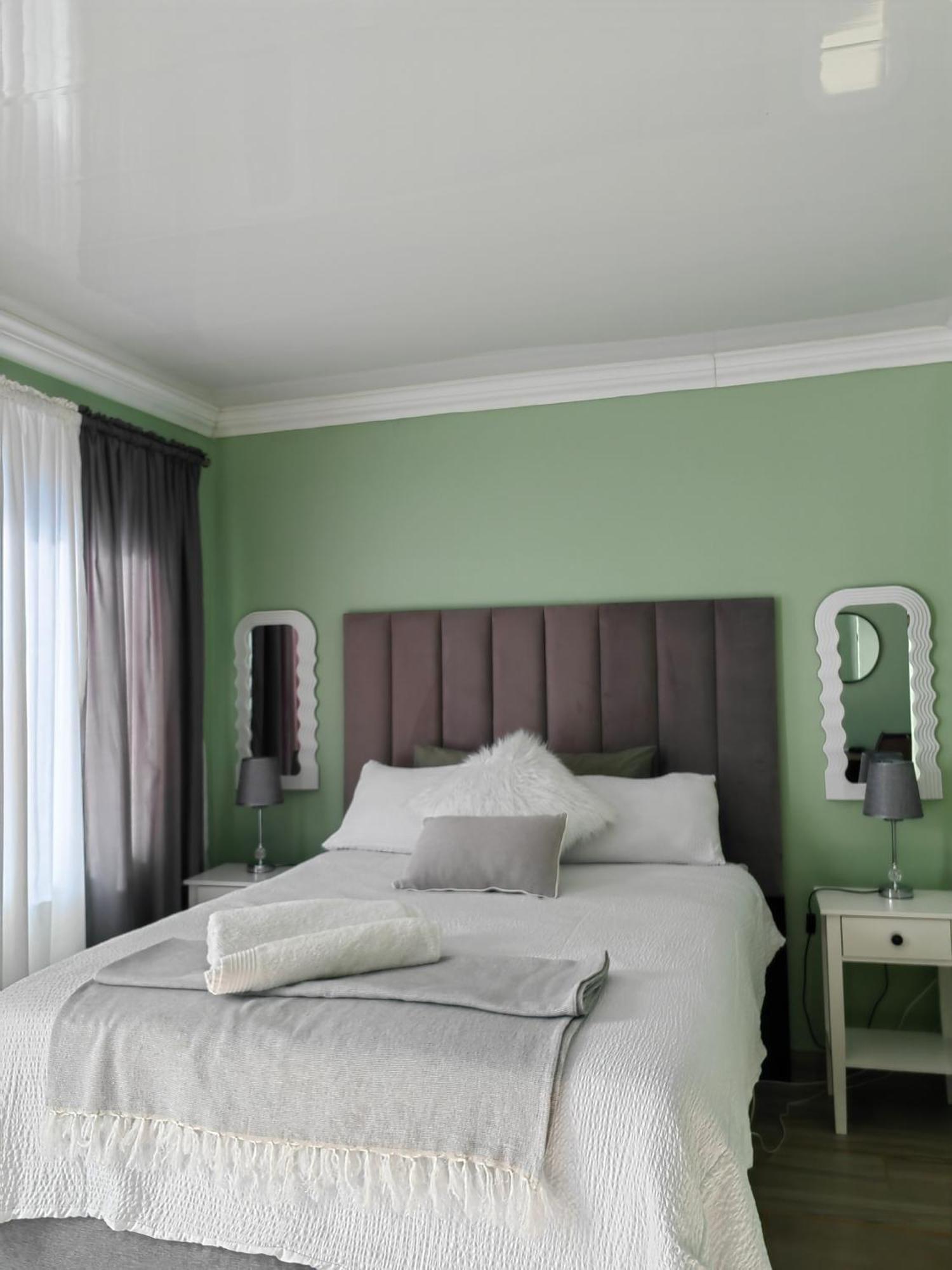 Back Of The Moon Guesthouse Kuruman Esterno foto