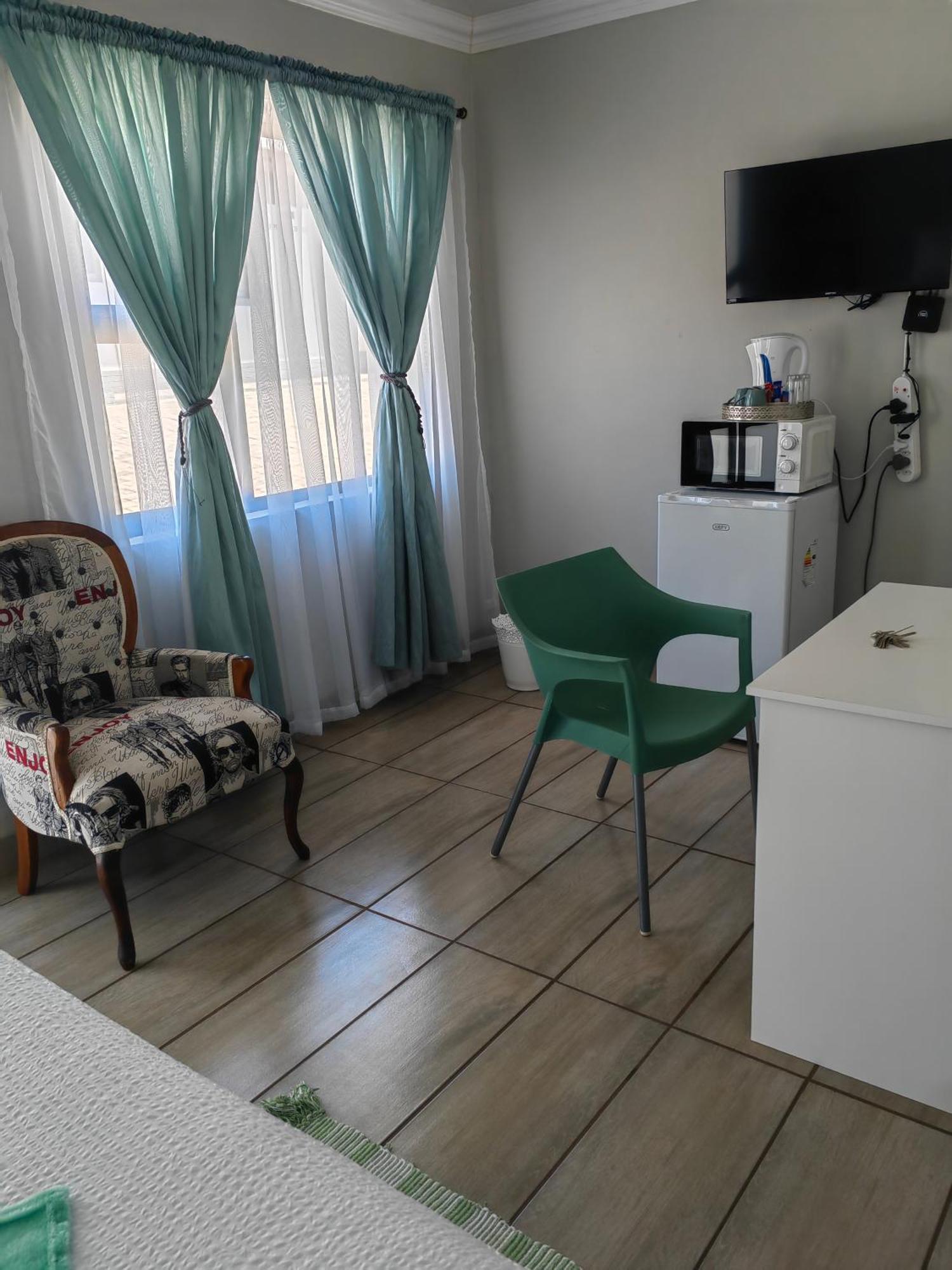Back Of The Moon Guesthouse Kuruman Esterno foto